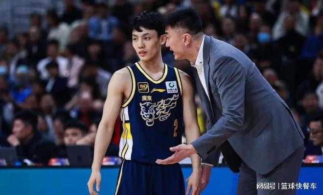 1分鐘被轟8比0！廣東慘遭倒數第2三分絕殺：杜鋒該下課瞭？