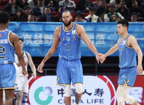 记者：首钢想找高水平外援但不想拿钱砸冠军，不利于联赛发展